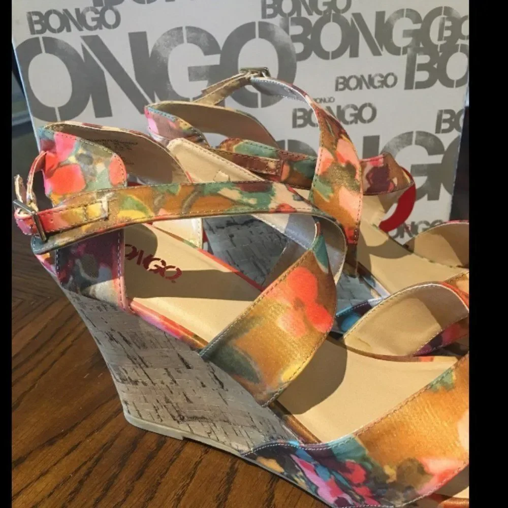 NEW! Bongo Floral Wedge Sandals 8.5